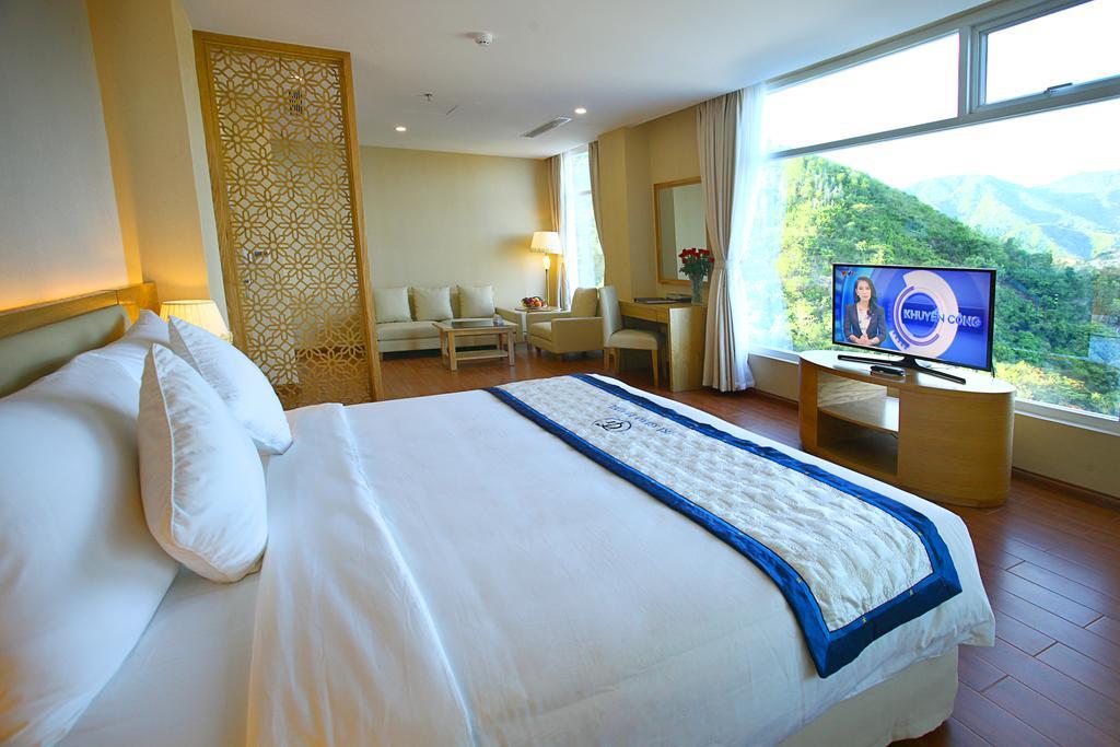 Tri Giao Hotel На Транг Екстериор снимка